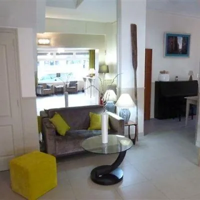 Otel Ajoncs D'or 3*