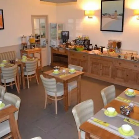 Ajoncs D'or Otel 3*